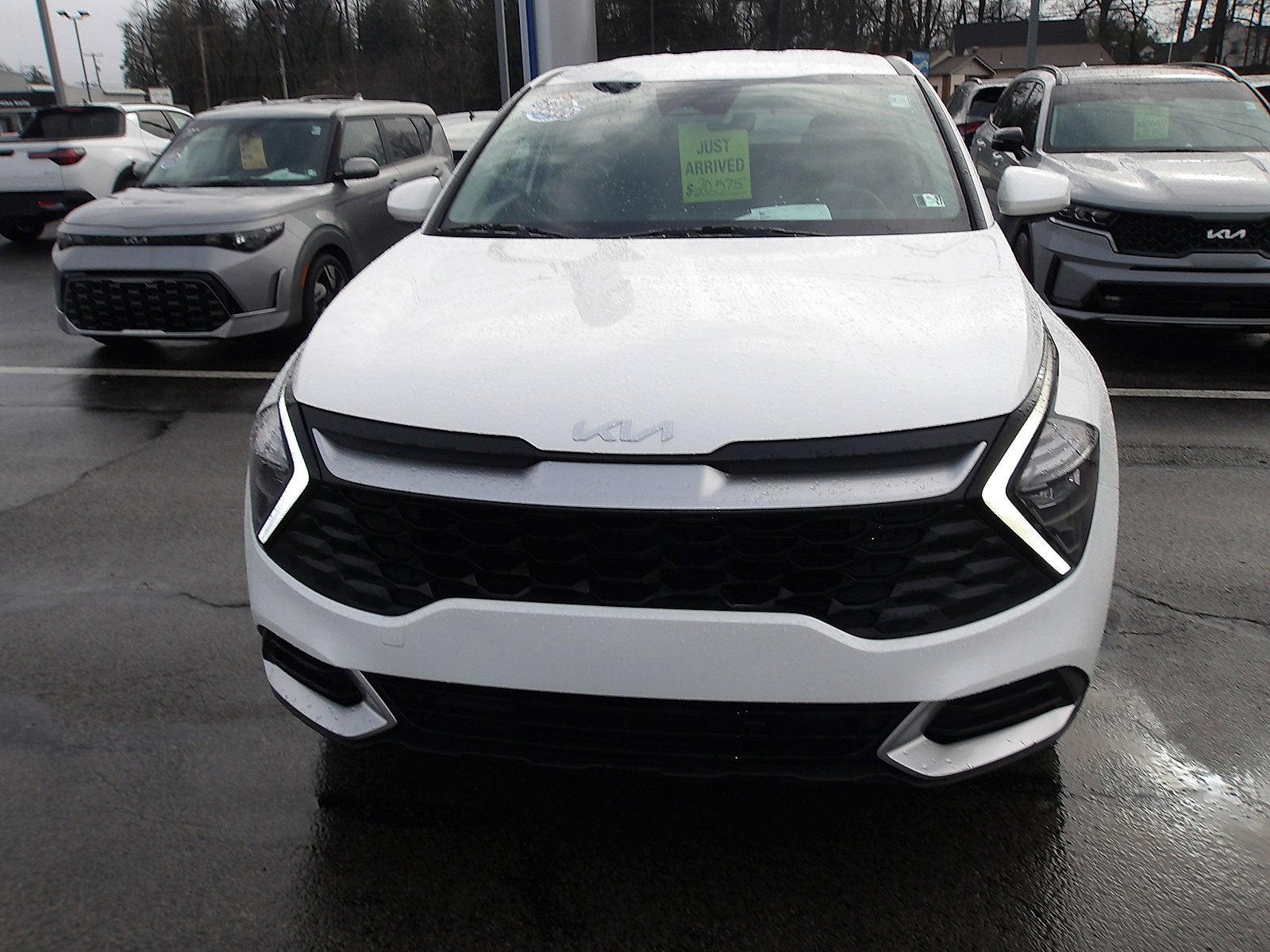 2023 Kia Sportage Hybrid LX