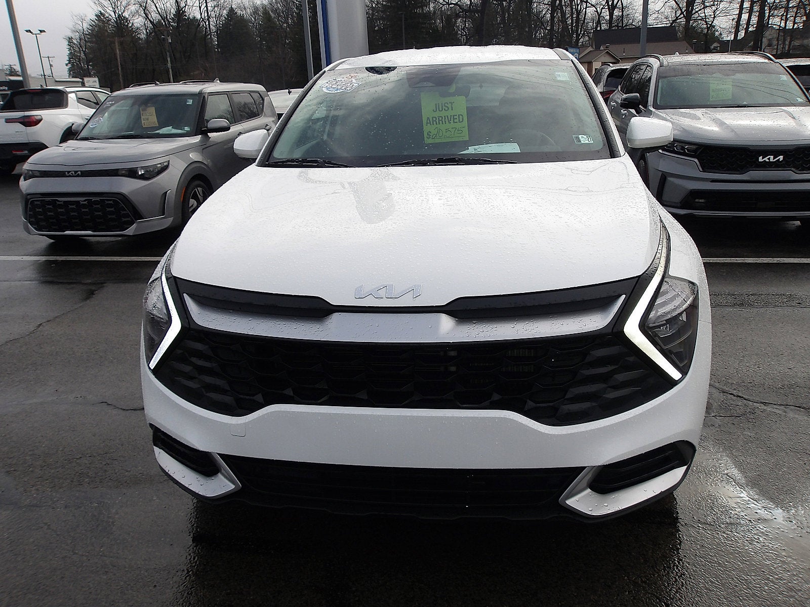 2023 Kia Sportage Hybrid LX