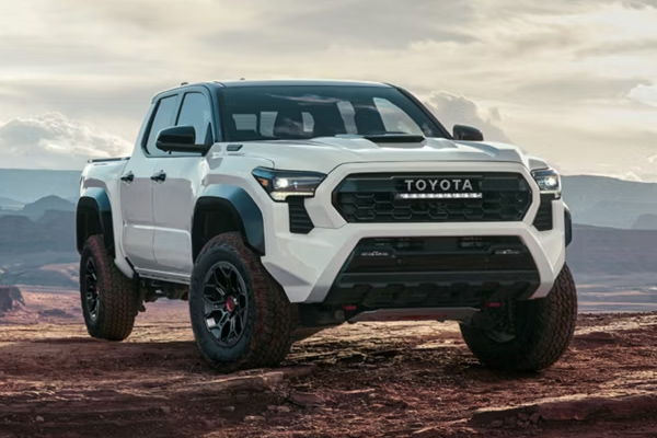 2026 TOYOTA TACOMA SR5